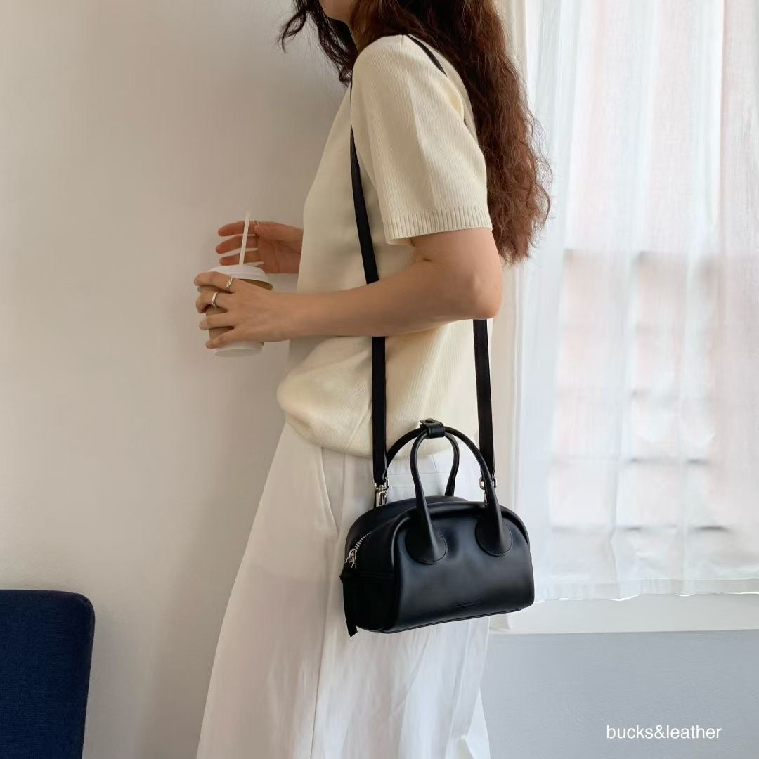 Korean APM Collection BUCKS&LEATHER Black Leather Bag (Preorder)