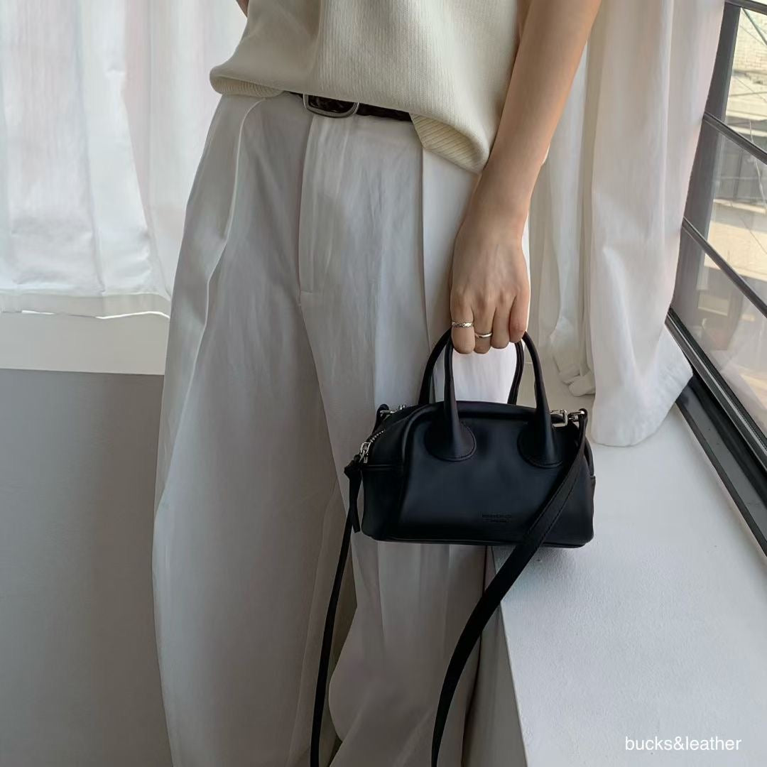 Korean APM Collection BUCKS&LEATHER Black Leather Bag (Preorder)