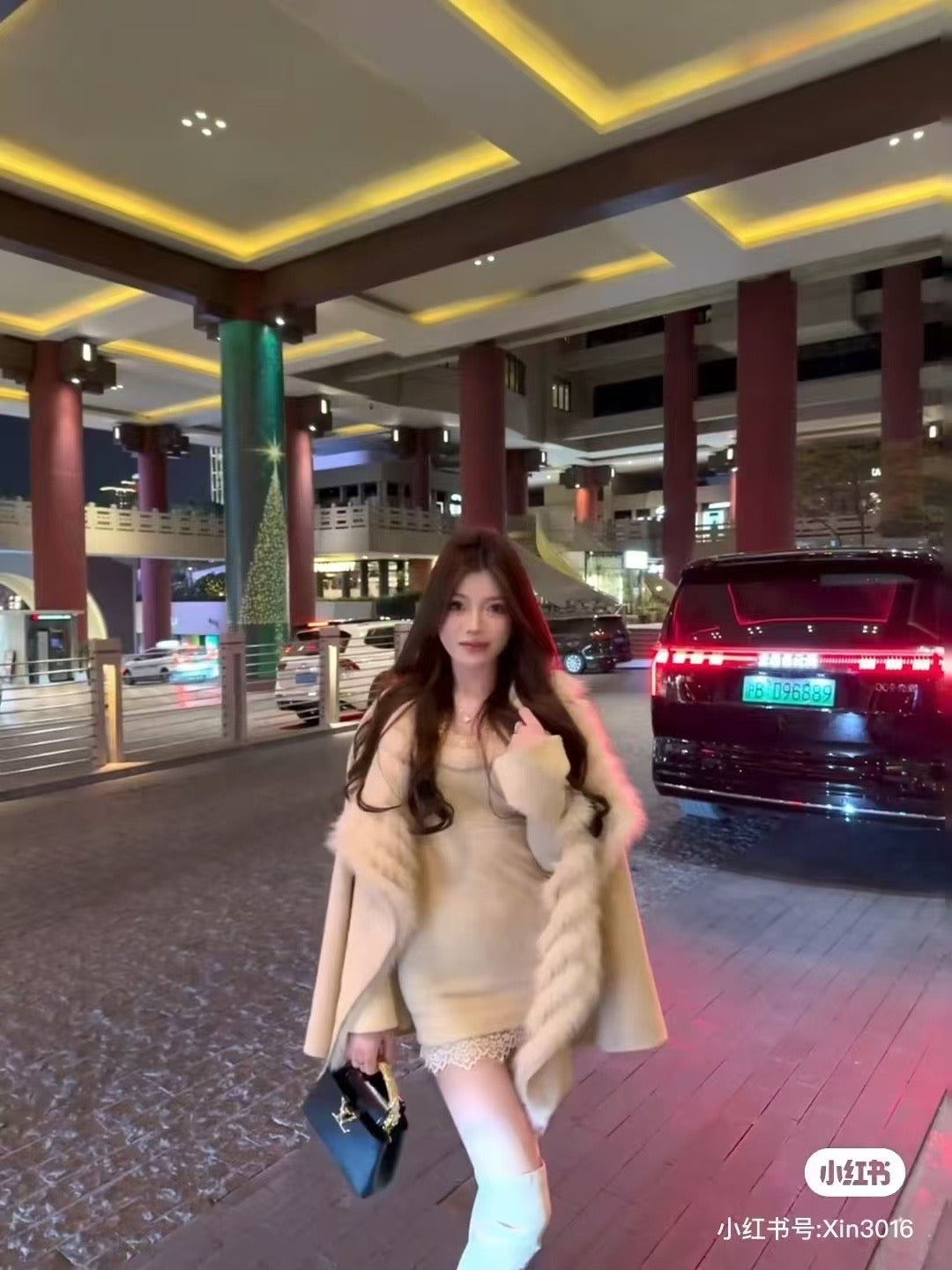 Kelly Designs Fox Fur Brown Jacket (Instock）