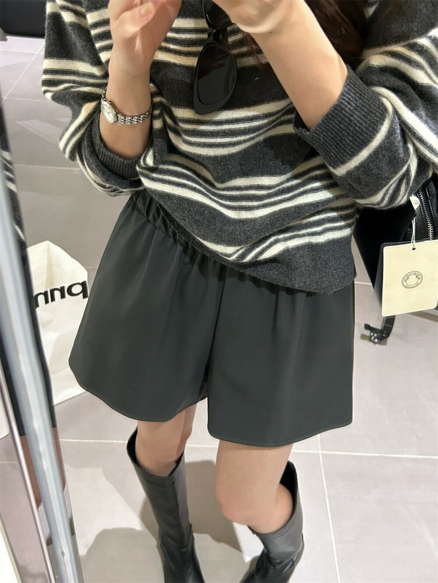 Kelly Designs Trendy 3-Color PU Leather Slim Fit Shorts (Instock)