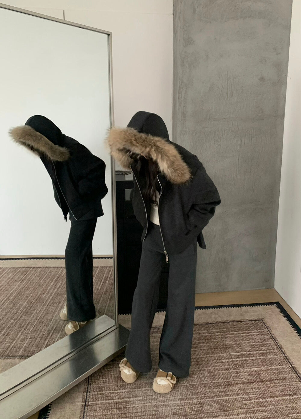 Kelly Designs Minimal Wool-Blend Short Goose Jacket with Detachable Raccoon Fur Collar (Instock)