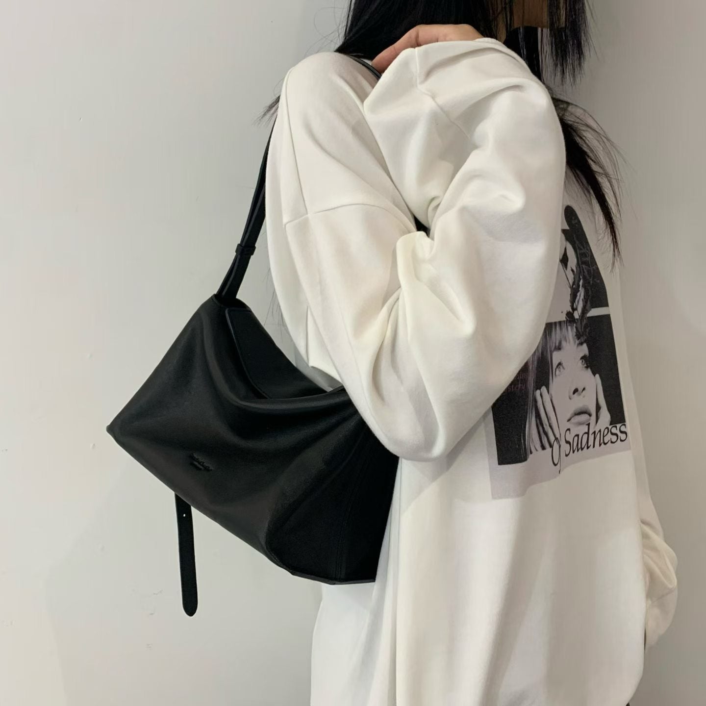 Korean APM Collection BUCKS&LEATHER Leather Bag (Preorder)