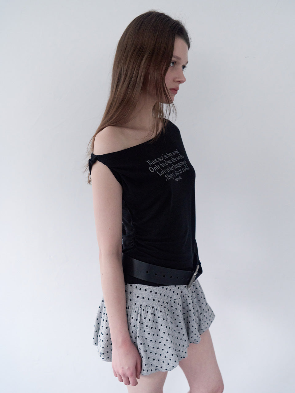 Rolarola LETTERING DRAPE OFF SHOULDER T-SHIRT BLACK (Instock)