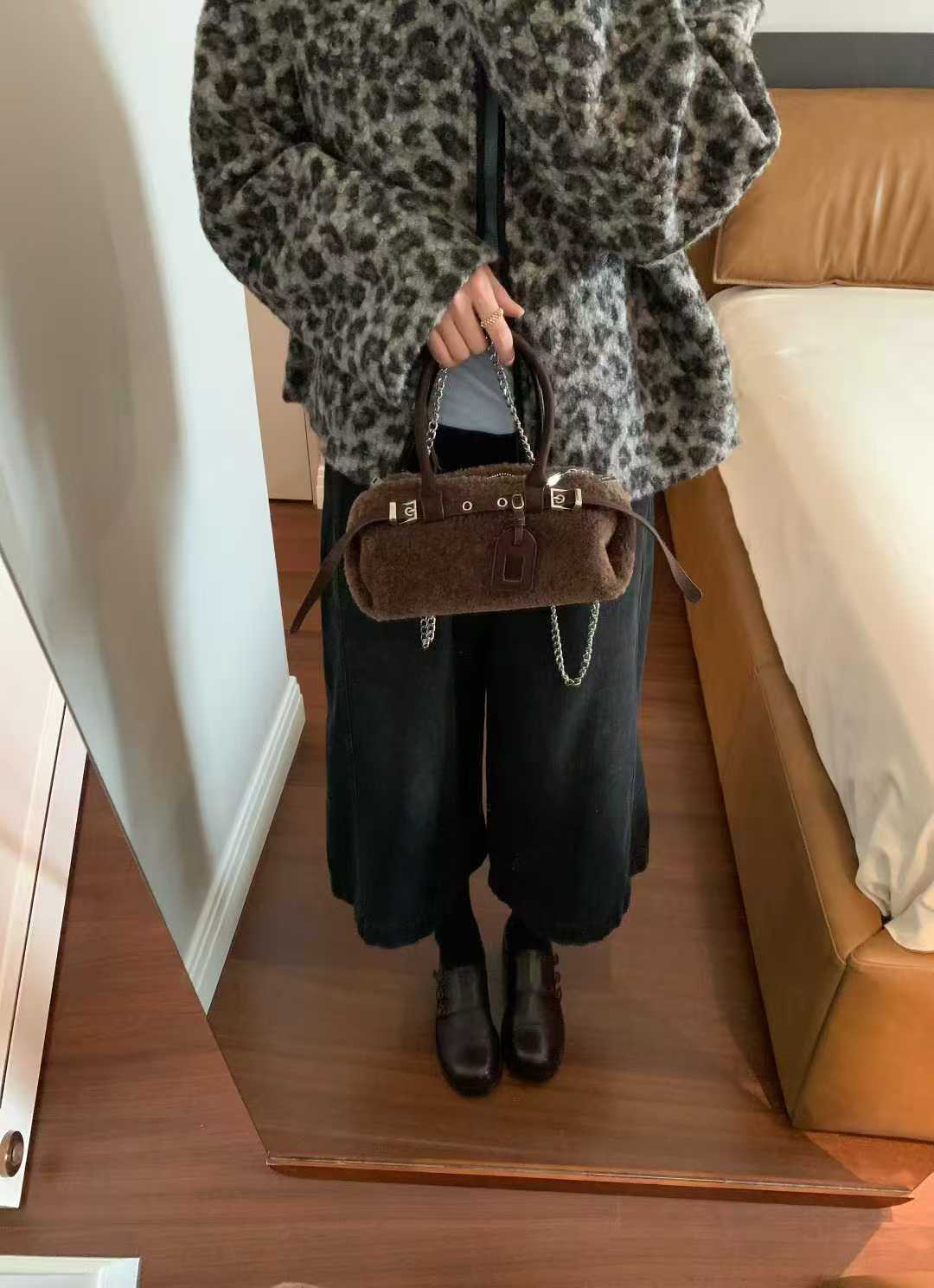 Kelly Designs Leather Shearling Handle Brown Bag (Instock)