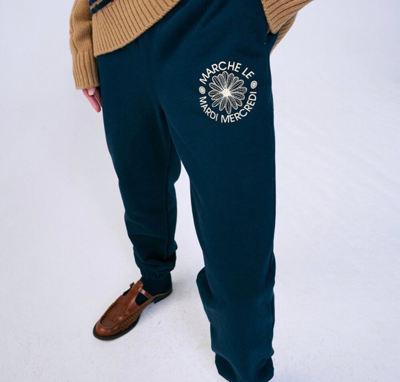 Mardi Mercredi Sweat Pants Marche Emblem_Navy Cream(Preorder)