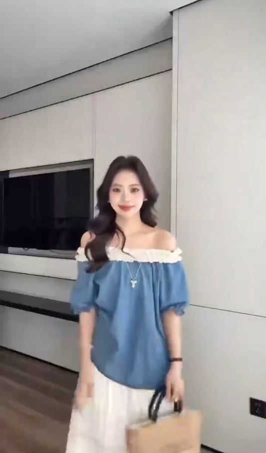Kelly Designs Off-the-shoulder light blue blouse (Instock)
