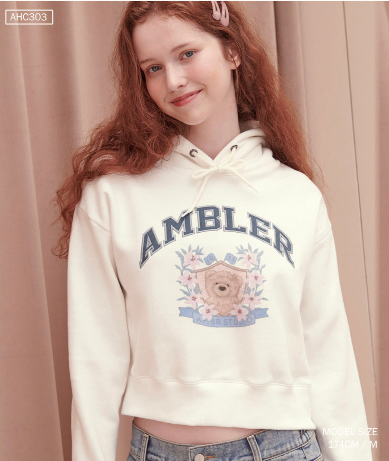 Ambler Blossom bear Cream Sweatshirt(Preorder)