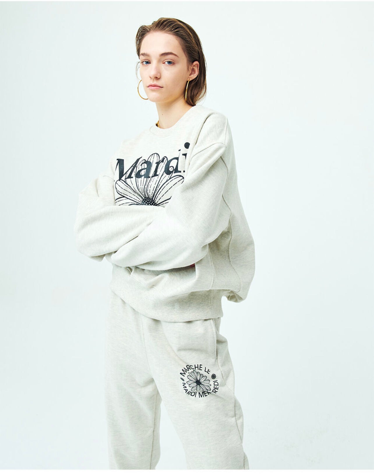 Mardi Mercredi Sweat Pants Marche Emblem_Oatmeal Black(Preorder)