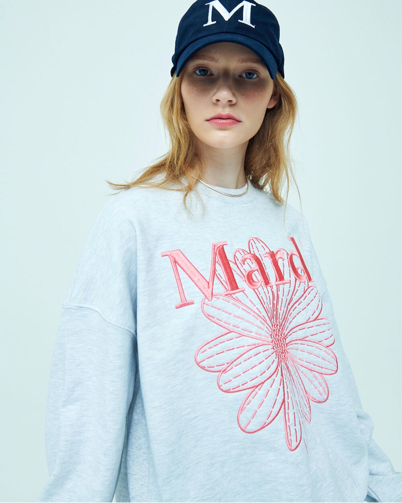 Mardi Mercredi SWEATSHIRT FLOWERMARDI NEEDLEWORK_HEATHER CORAL(Preorder)