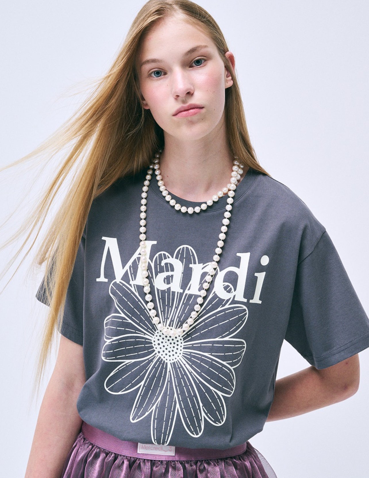 Mardi Mercredi TSHIRT FLOWERMARDI_CHARCOAL IVORY (Instock)