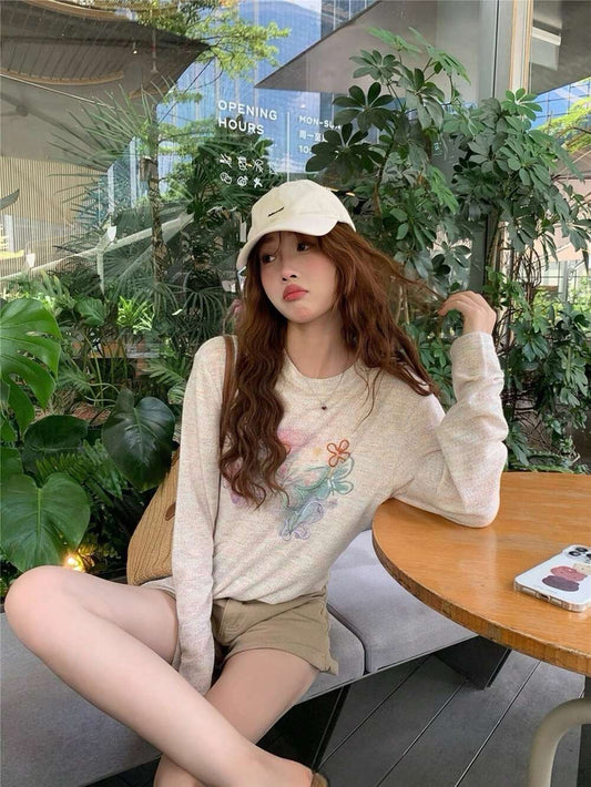 Kelly Designs Cute Butterfly Print Long Sleeve T-Shirt – Casual Graphic Tee (Instock)