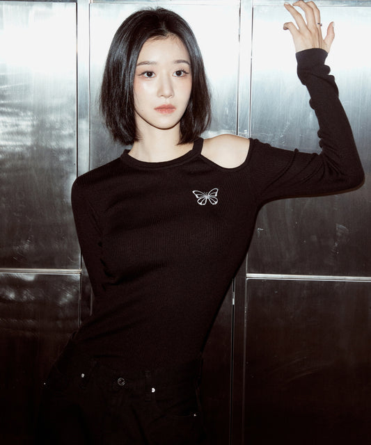 Korean Collection Nick Nicole CUT OUT BUTTERFLY KNIT_BLACK (2 weeks)