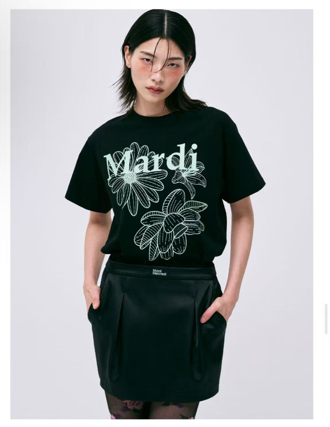 Mardi Mercredi TSHIRT TRIPLE FLOWER_Black Mint(Preorder)
