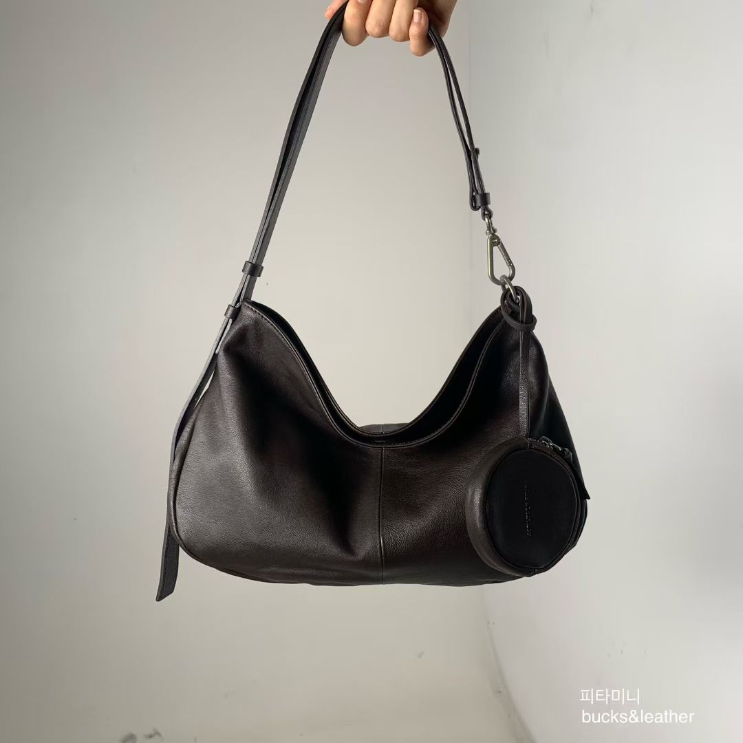Korean APM Collection BUCKS&LEATHER Brown Leather Bag (Preorder)