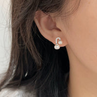 Kelly Designs Sterling Silver Curved Pearl Stud Earrings(Instock)
