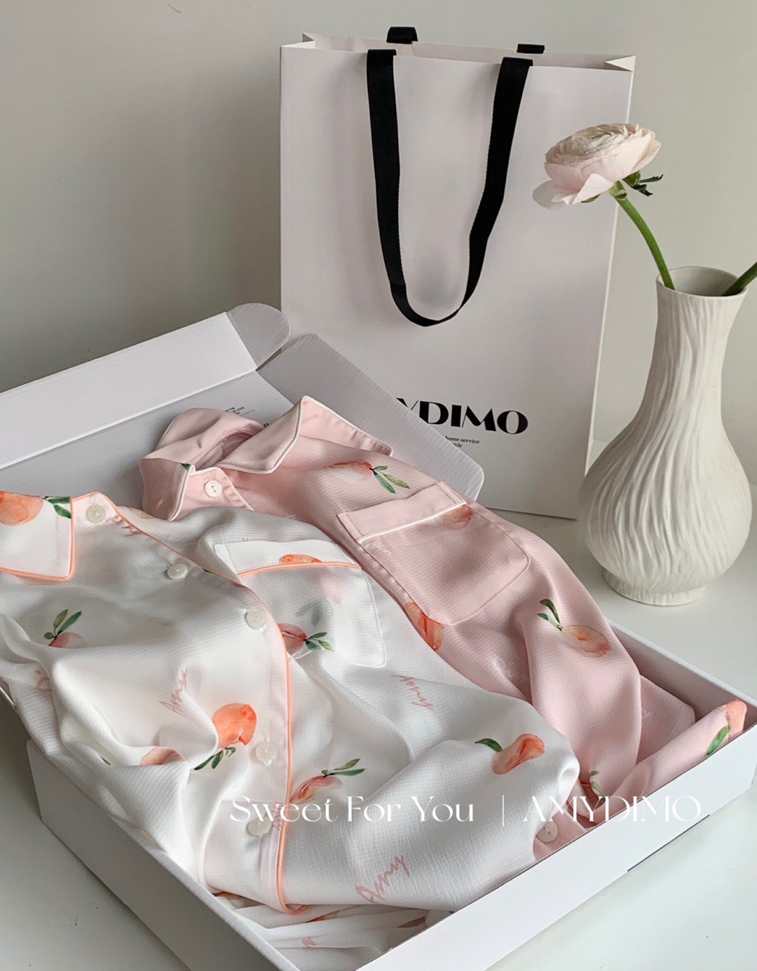 Amydimo Peach Lace Female Pajama(Preorder)